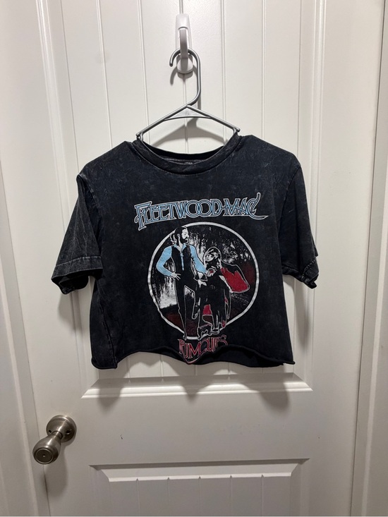 Free People Tops - Free People Black Fleetwood Mac Graphic Crop Tee
